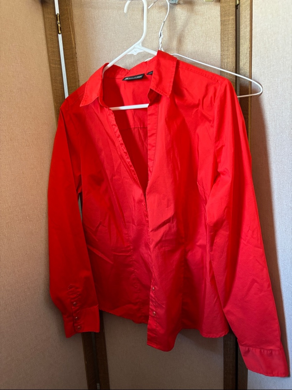 7th Avenue Design Studio Bold Red Shirt Large